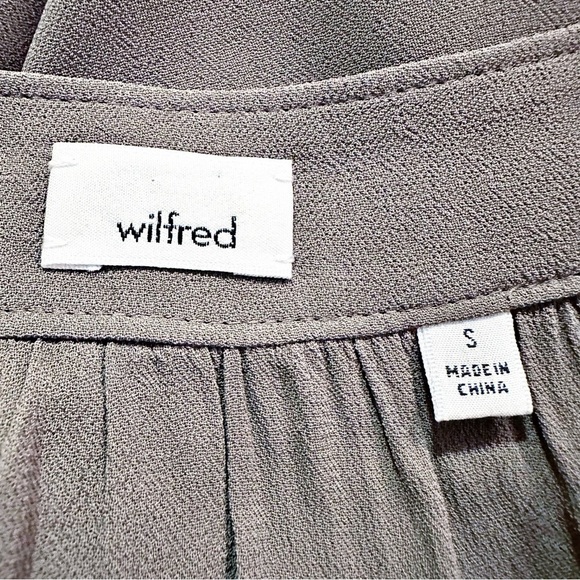Aritzia Wilfred Semi Sheer Taupe Blouse Size Small - Picture 2 of 7